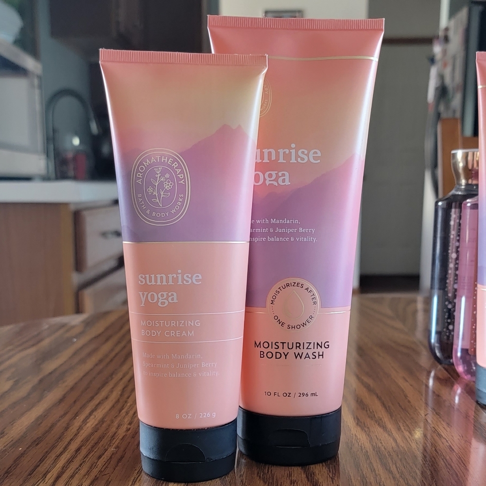 Bath and Body Works Aromatherapy Sunrise Yoga Body Cream and Body Wash